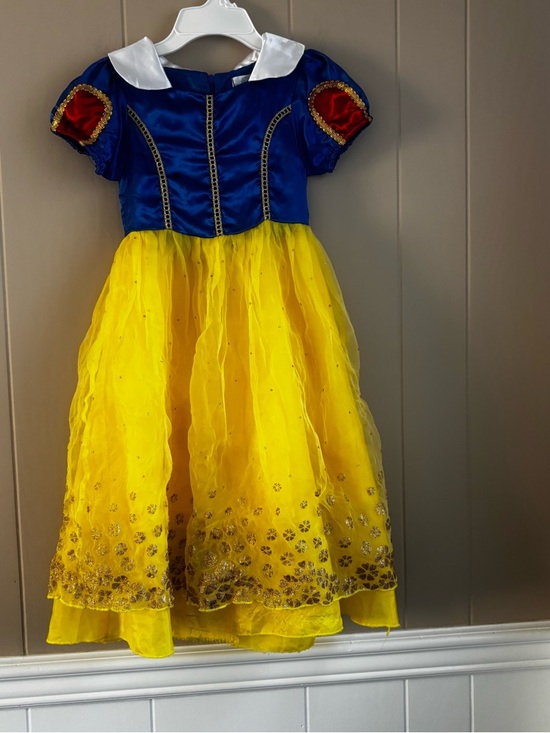 Other - Classic Girls Snow White Princess Dress Costume – Size 110 (Approx. 4-5T)